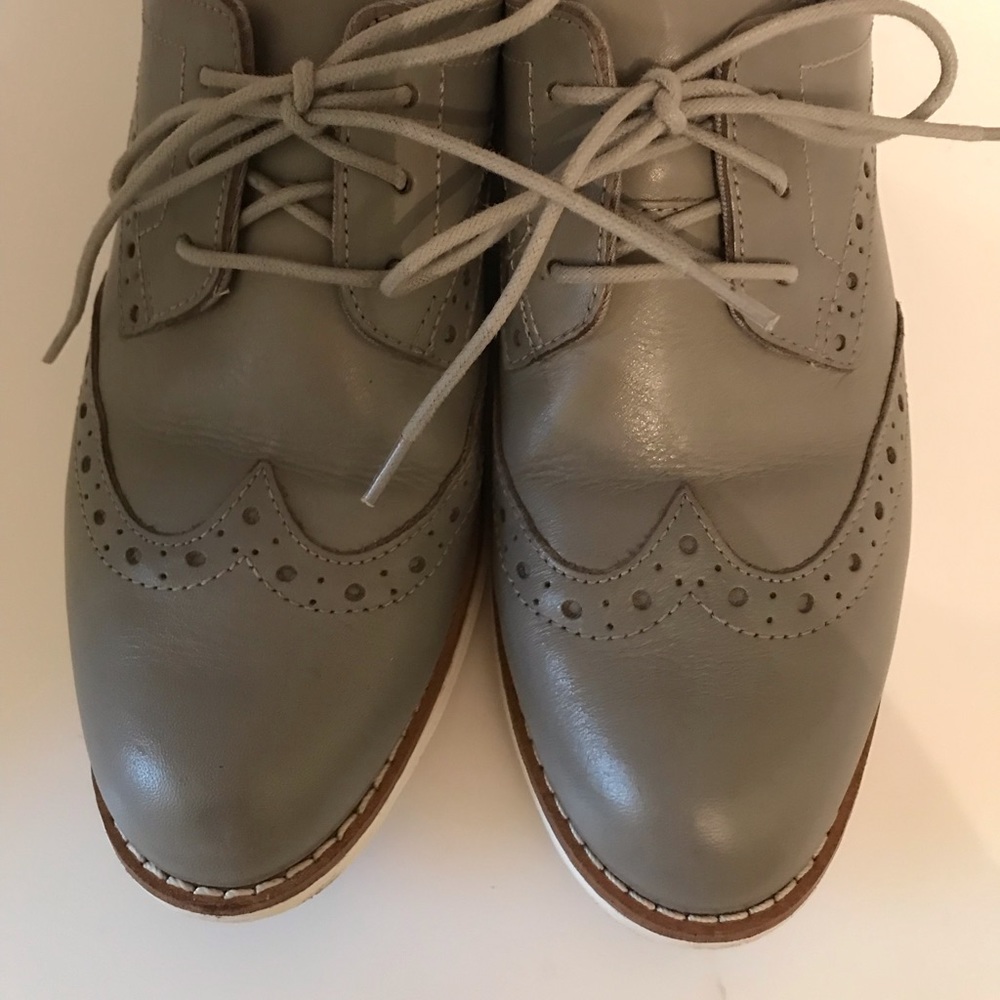 Cole Haan  Wingtip Oxford Cool Grey Leather